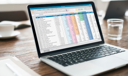 Decoding Python: Shorten the time from discovery to model deployment ...