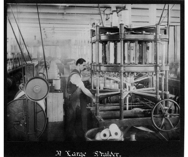 Large braider c.1900
